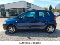 Second-hand VW Fox 54 CP (39 kW) 2010 Albastru Hatchback
