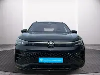 Gebraucht VW Tiguan R-line 150 PS (110 kW) 2024 Deep black perleffekt (metallic) SUV