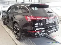 Second-hand Audi SQ8 e-tron Ambiente 369 kW (503 CP) 2024 Negru SUV
