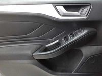 Gebraucht Ford Focus Cool & Connect 150 PS (110 kW) 2020 Blau Limousine