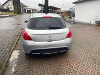 Gebraucht Peugeot 308 120 PS (88 kW) 2011 Silber Kleinwagen