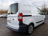 Używany Ford Transit Trend 95 KM (69 kW) 2018 Biały