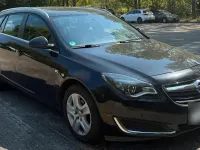Gebraucht Opel Insignia 140 PS (102 kW) 2016 Schwarz Kombi