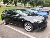 Gebraucht Opel Astra Edition 136 PS (100 kW) 2019 Schwarz Kombi
