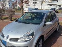 Gebraucht Renault Clio II Privilege 111 PS (81 kW) 2005 Limousine