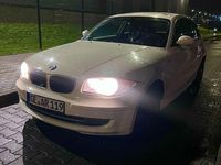 Gebraucht BMW 118 143 PS (105 kW) 2007 Weiß Kleinwagen
