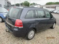 Gebraucht Opel Zafira Edition 140 PS (102 kW) 2006 Blau Van / Kleinbus