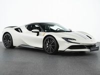 Gebraucht Ferrari SF90 2022 Weiß Cabrio