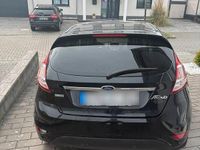 Gebraucht Ford Fiesta SYNC Edition 101 PS (74 kW) 2016 Schwarz Kleinwagen