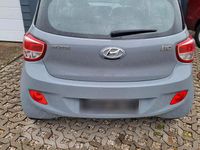 Gebraucht Hyundai i10 66 PS (48 kW) 2014 Grau Kleinwagen