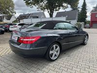 Gebraucht Mercedes E250 204 PS (150 kW) 2012 Tenoritgrau Cabrio