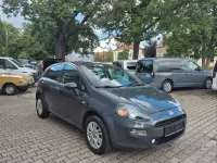 Gebraucht Fiat Punto Lounge 69 PS (50 kW) 2016 Schwarz Kleinwagen