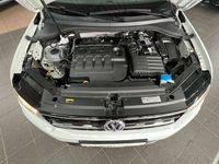 gebraucht VW Tiguan 2.0 TDI Sound ACC+Navi+ Lenkrad heizbar