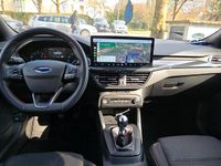 Gebraucht Ford Focus ST-Line 125 PS (91 kW) 2022 Schwarz Kombi