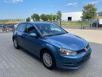 Gebraucht VW Golf VII 105 PS (77 kW) 2013 Pacific blue metallic Limousine