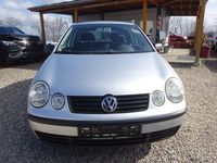 Gebraucht VW Polo 64 PS (47 kW) 2004 Silber Kleinwagen