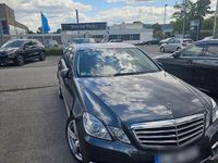 Gebraucht Mercedes E200 Avantgarde 184 PS (135 kW) 2013 Grau Limousine
