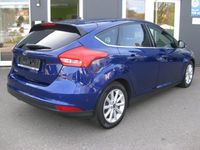 Gebraucht Ford Focus Titanium 120 PS (88 kW) 2016 Blau Limousine