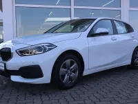 Gebraucht BMW 118 Advantage 136 PS (100 kW) 2023 Alpinweiß uni Kleinwagen