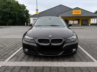 Gebraucht BMW 320 Sport Line 184 PS (135 kW) 2011 Schwarz Kombi