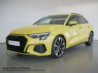 Gebraucht Audi A3 S-Line 150 PS (110 kW) 2022 Pythongelb metallic Limousine