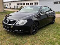 Używany VW Eos 140 KM (102 kW) 2007 Czarny Kabriolet