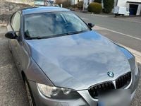 Gebraucht BMW 330 272 PS (200 kW) 2007 Grau Coupé