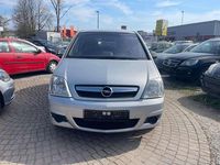 Gebraucht Opel Meriva Edition 105 PS (77 kW) 2009 Starsilber iii m2 Van / Kleinbus