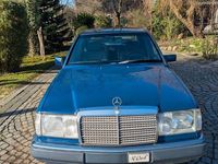 Gebraucht Mercedes 200 75 PS (55 kW) 1990 Blau Limousine