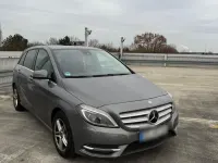 Gebraucht Mercedes B200 136 PS (100 kW) 2012 Grau Kleinwagen