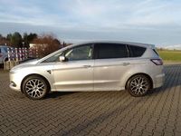 Gebraucht Ford S-MAX Titanium 160 PS (117 kW) 2016 Silber Van / Kleinbus