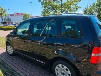 Gebraucht VW Touran Trendline 101 PS (74 kW) 2004 Schwarz Van / Kleinbus