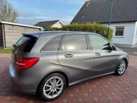 Gebraucht Mercedes B200 136 PS (100 kW) 2014 Grau Kleinwagen