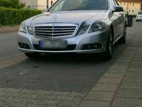 Gebraucht Mercedes 220 170 PS (125 kW) 2011 Silber Limousine