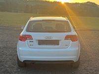 Gebraucht Audi A3 Ambition 140 PS (102 kW) 2012 Weiß Kleinwagen