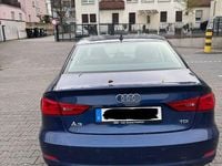 Gebraucht Audi A3 110 PS (80 kW) 2015 Blau Limousine