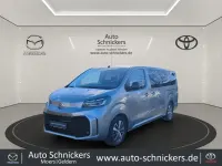 Gebraucht Toyota Proace Verso Team 177 PS (130 kW) 2024 Silber Kombi