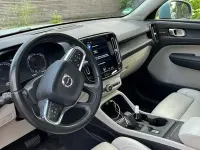 Gebraucht Volvo XC40 Momentum 150 PS (110 kW) 2018 Blau SUV