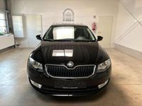 Gebraucht Skoda Octavia Elegance 140 PS (102 kW) 2014 Schwarz Kleinwagen