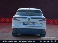 Gebraucht Renault Austral Techno 200 PS (147 kW) 2025 Perlmuttweiß  dach blackpearlschwarz SUV