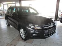 Gebraucht VW Tiguan LOUNGE 140 PS (102 kW) 2015 Grau SUV