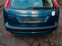 Gebraucht Ford Focus 101 PS (74 kW) 2008 Blau Limousine