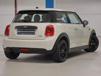 Gebraucht Mini ONE 102 PS (75 kW) 2021 Pepper white Kleinwagen