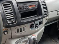 Gebraucht Renault Trafic 90 PS (66 kW) 2010 Weiß Van / Kleinbus