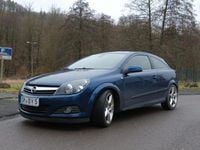 Second-hand Opel Astra 200 CP (147 kW) 2005 Albastru Coupe