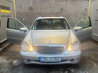 Gebraucht Mercedes C180 129 PS (94 kW) 2001 Grau Limousine