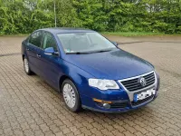 Gebraucht VW Passat 160 PS (117 kW) 2009 Blau Limousine