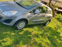 Gebraucht Opel Corsa 69 PS (50 kW) 2012 Andere farben Kleinwagen