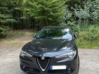 Gebraucht Alfa Romeo Stelvio Super 210 PS (154 kW) 2017 Schwarz SUV