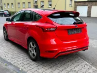 Gebraucht Ford Focus 150 PS (110 kW) 2015 Rot Limousine